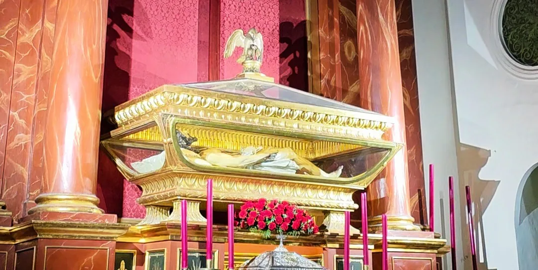 La Iglesia del Santo Sepulcro y San Gregorio en Sevilla