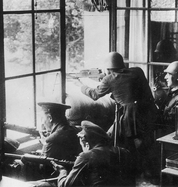 Ruta de la Guerra Civil de 1936 en Sevilla