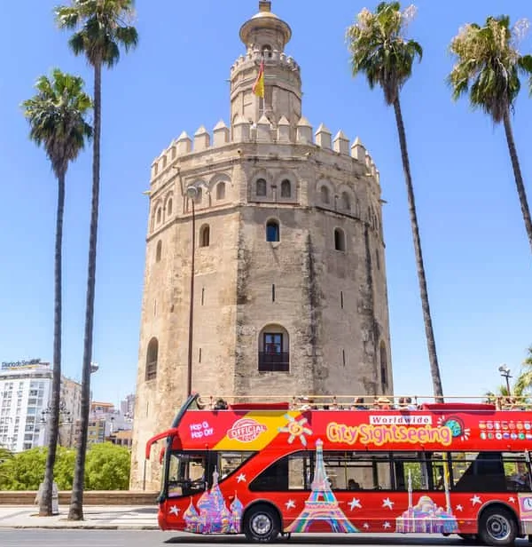 ¿Cuál es la ruta del bus turístico de Sevilla? 4