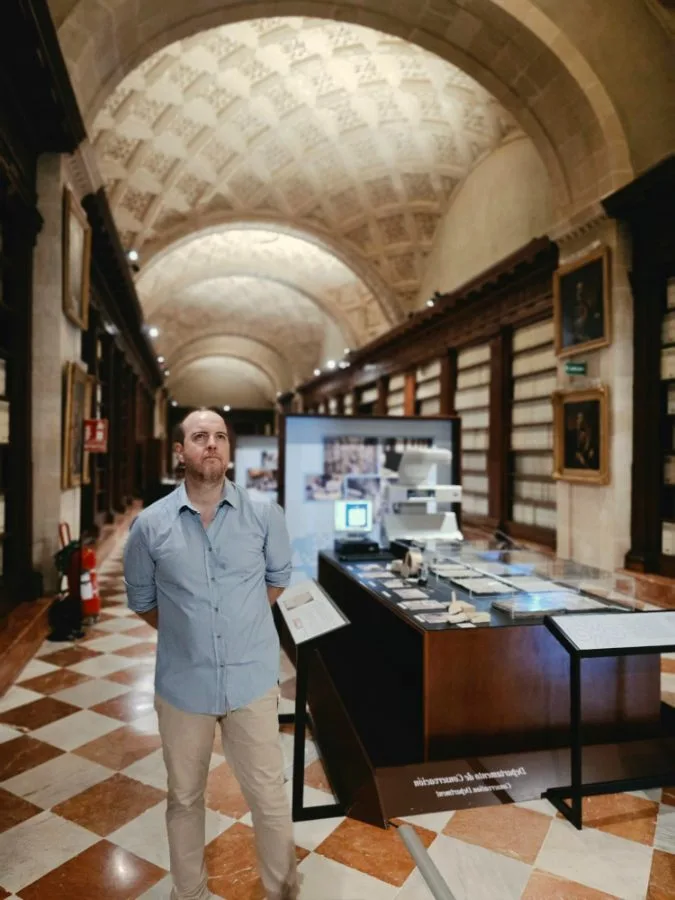 Guided tours of the General Archive of the Indies in Seville