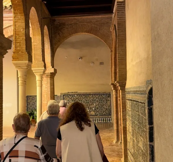 Visitas guiadas en Sevilla para mayores y tercera edad